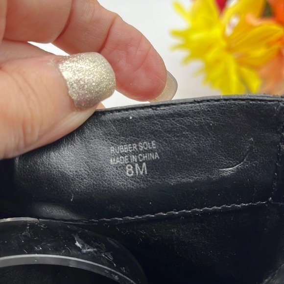 Ann Taylor Black Leather Ankle Boots Sz 8. BAB2117C - Picture 8 of 9